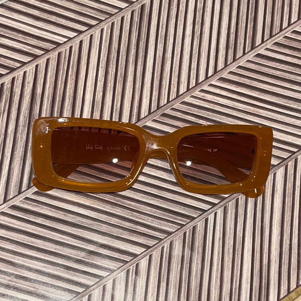 Veda Tinda rectangular orange gradient lens Sunglasses